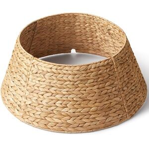 NIB 24in Hyacinth Christmas Tree Collar Woven Rattan Basket Base Cover Natural